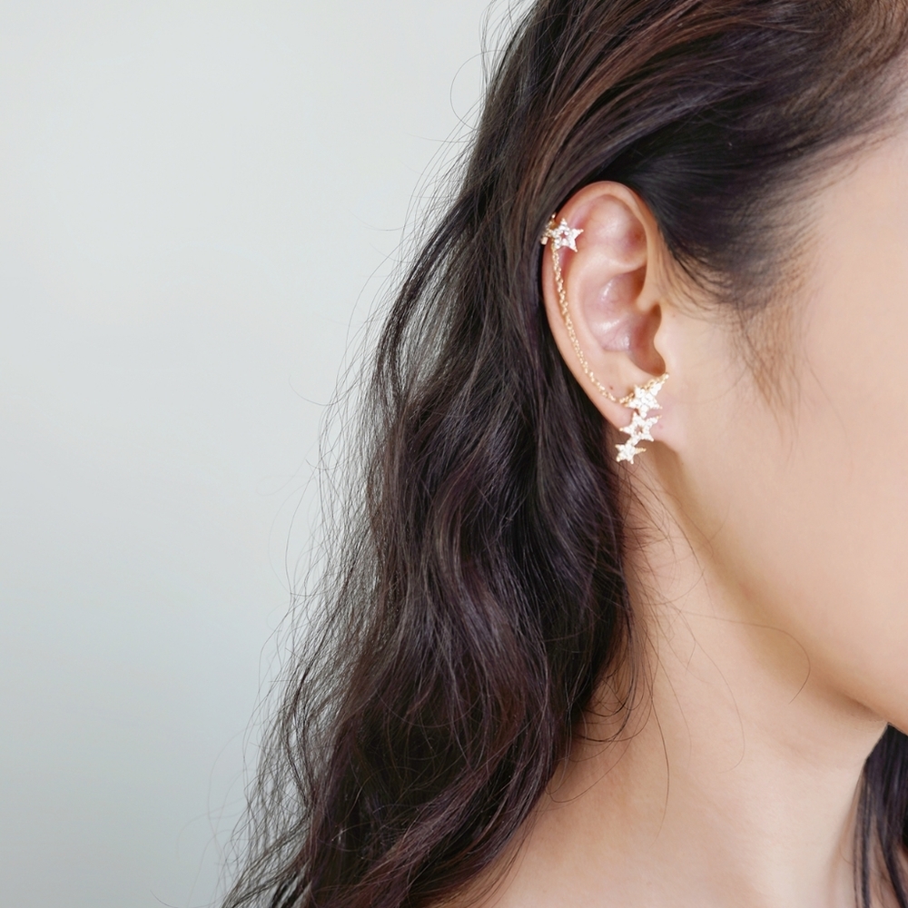 New Gold Star Ear Cuff (one set) 🌟